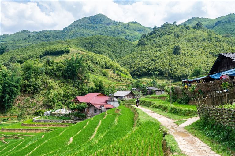 Aktivreise Vietnam mit Phan Thiet ©jon_chica/adobestock